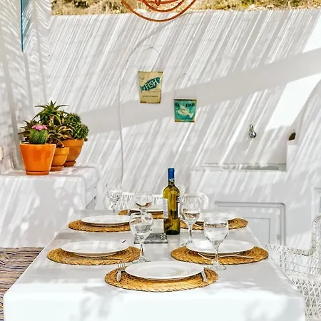 Illusion - Exceptional Private Akrotiri (Santorini)