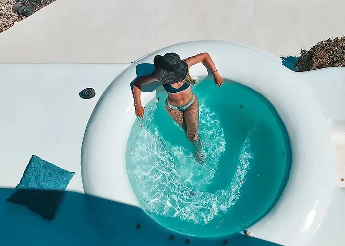 Illusion - Exceptional Private * Akrotiri (Santorini)